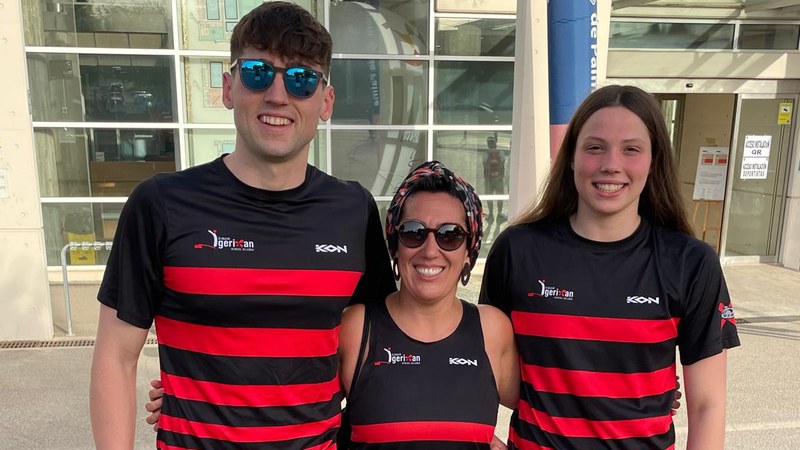 Jon Osa eta Paula Calvo igerilariak bikain “Open Trials” Espainiako txapelketa absolutoan