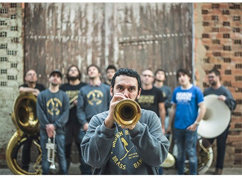 Jon Zelestino, Broken Brothers Brass Band: “Gure musikak festarako giroa sortzen du”