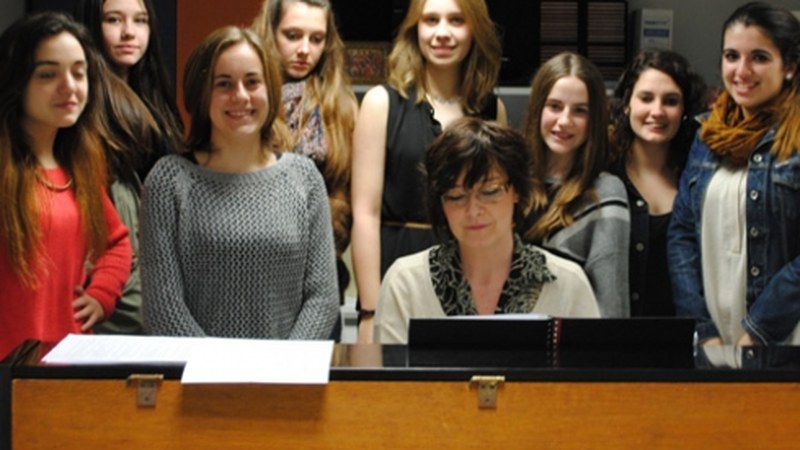 Jone Lahidalga, Eibarko Koro Gaztea: "Mutilekin joko gehiago emango luke Koroak"