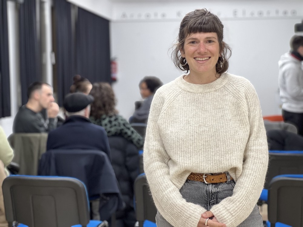 JORDINA ARNAU: “Eskuin muturra kapitalismoa salbatu nahi duen teknologia politikoa da”