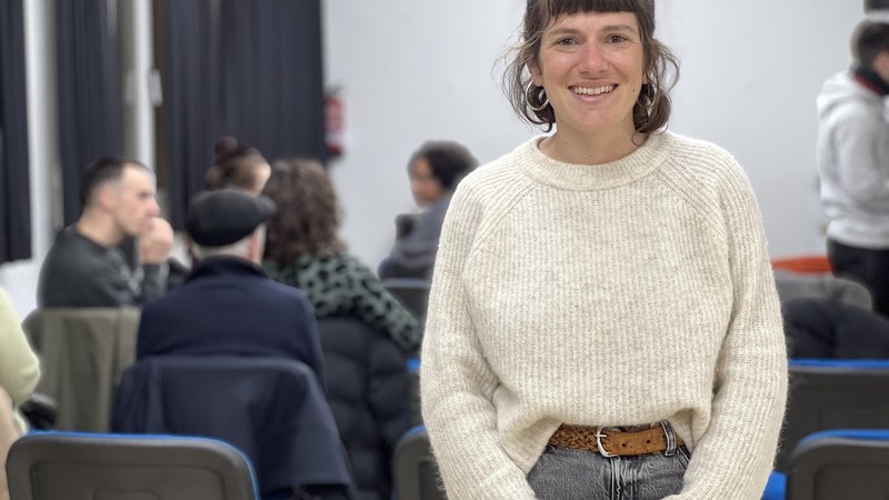 JORDINA ARNAU: “Eskuin muturra kapitalismoa salbatu nahi duen teknologia politikoa da”