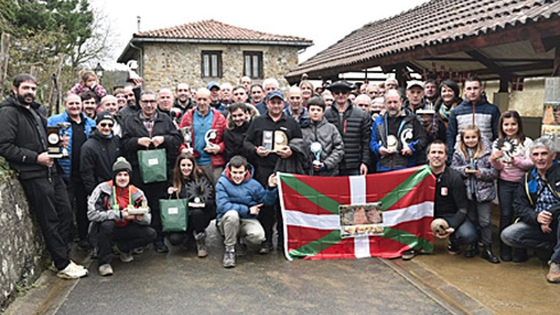Jose Angel Ogizak irabazi zuen Euskal Herriko 32. Hiru-txirlo txapelketa