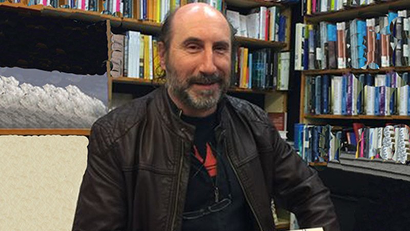 Jose Antonio Blanco “Perroantonio”, idazlea: “Norbaitek behatza sartu behar du konfort orokortuaren begian”