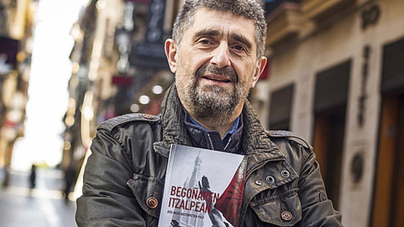 Jose Inazio Basterretxearen "Begoñaren itzalpean" liburuarekin hasiko da aurtengo "Harixa Emoten"