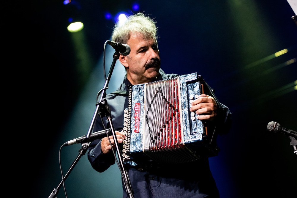 Joseba Tapia: “Aspaldiko gertaerak distortsionatuak iristen dira gure begi-belarrietara”