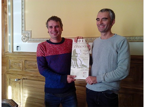 Josu Ozaita eta Jaime Altuna, antropologoak: “Kalabazak arima, deabru, sorgin edo etsai bilakatu zitezkeen”