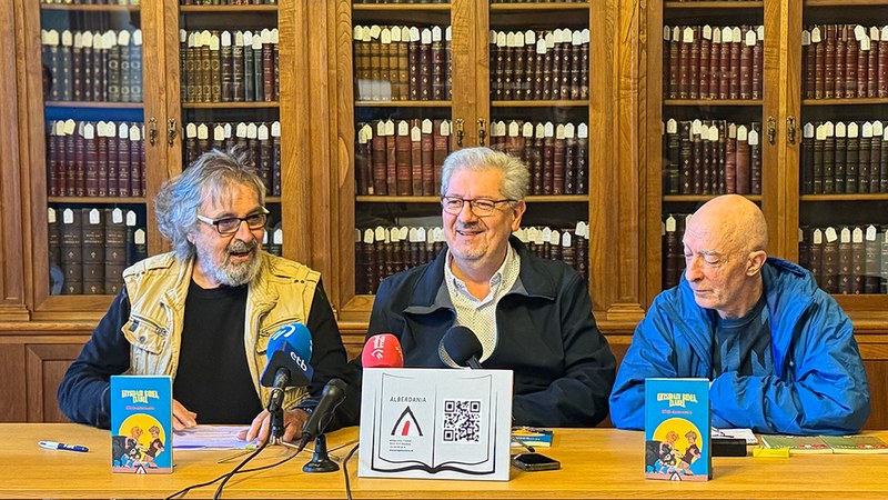 Joxean Sagastizabal eibartarraren 'Kutsidazu bidea, Ixabel' eleberriaren berrargitalpena aurkeztu dute