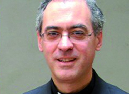 Juan Antonio Aznárez eibartarra Iruñea eta Tuterako apezpiku laguntzaile izendatu du Aita Santuak