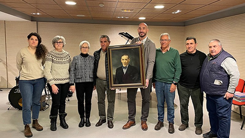 Juan Bautista Gisasolaren familiak musikagilearen erretratua eman dio dohaintzan Udalari