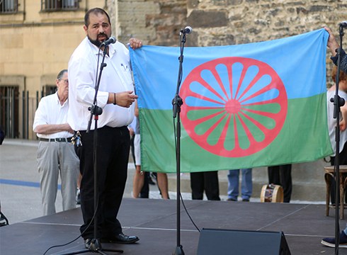 Juan Carlos Jimenez Barrul, Kamelamos Adikerar: “Motxaileak gara, baina baita euskaldunak ere”