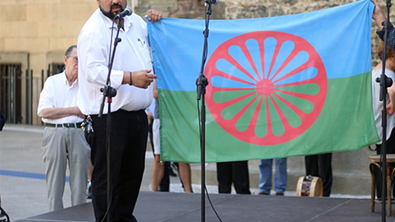 Juan Carlos Jimenez Barrul, Kamelamos Adikerar: “Motxaileak gara, baina baita euskaldunak ere”