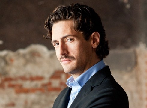 Juan Diego Bottok zabalduko ditu Antzerki Jardunaldiak gaur Coliseoan