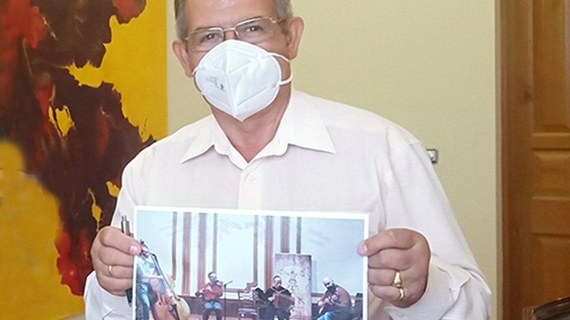 Juan Jose Flores: “Galizian egiten den musika ezagutzera emateko jaialdia da”