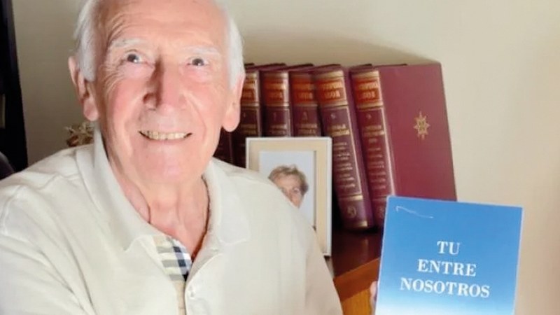 Juan Luis Ibarluceak bere liburu berria aurkeztuko du urriaren 8an