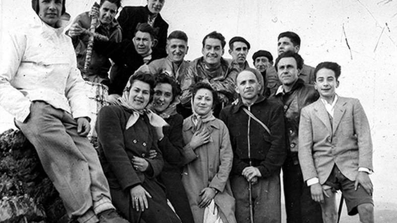 “Juan San Martin: 100 urte, puntu eta jarrai” hitzaldia hartuko du liburutegiak gaur arratsaldean