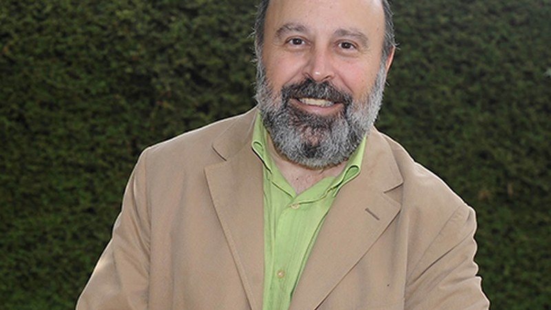 Juan Sanchez Vallejo, psikiatra: “Minbizia gainditzen dutenek enpatikoago eta baikorrago heltzen diote bizitzari”