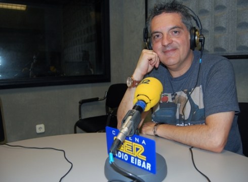 JUANMA CANO: “Antzerkiak, probatuz gero, engantxatu egiten du”