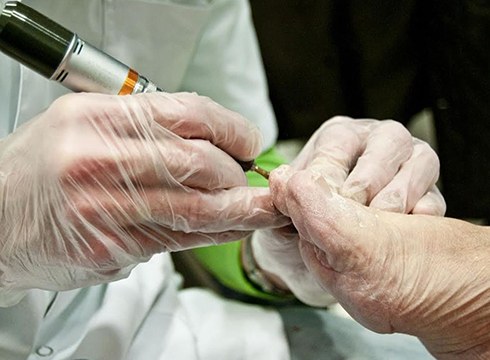 Jubilatu etxeetako zerbitzu batzuk ematen hasi dira, aurretik hitzordua hartuta