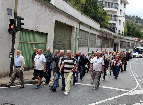 Nagusien birak Eibarko Udaleraino ekarri ditu jubilatuen eskaerak