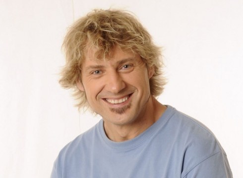 Julian Iantzik euskararen erabilera sustatzeko hitzaldia emango du gaur