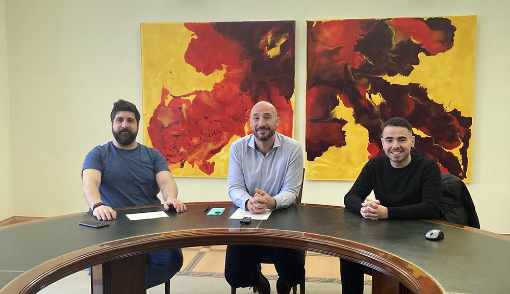 JÜR musika-proiektua aurkeztuko dute barixakuan Coliseo antzokian