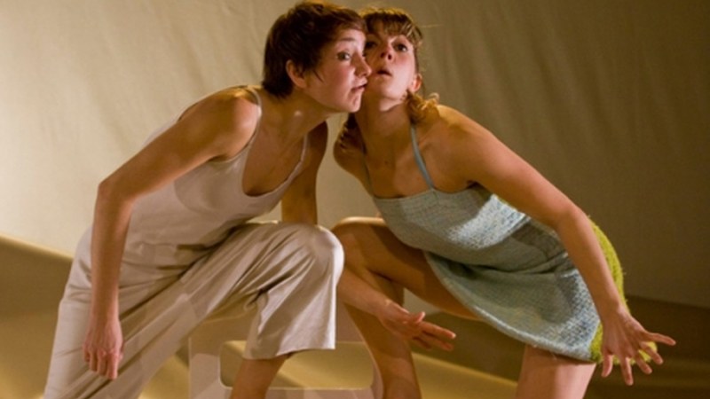 Ka Dira dantza ikuskizuna zapatu arratsaldean