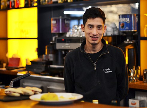 Kafe bat kolonbiar batekin