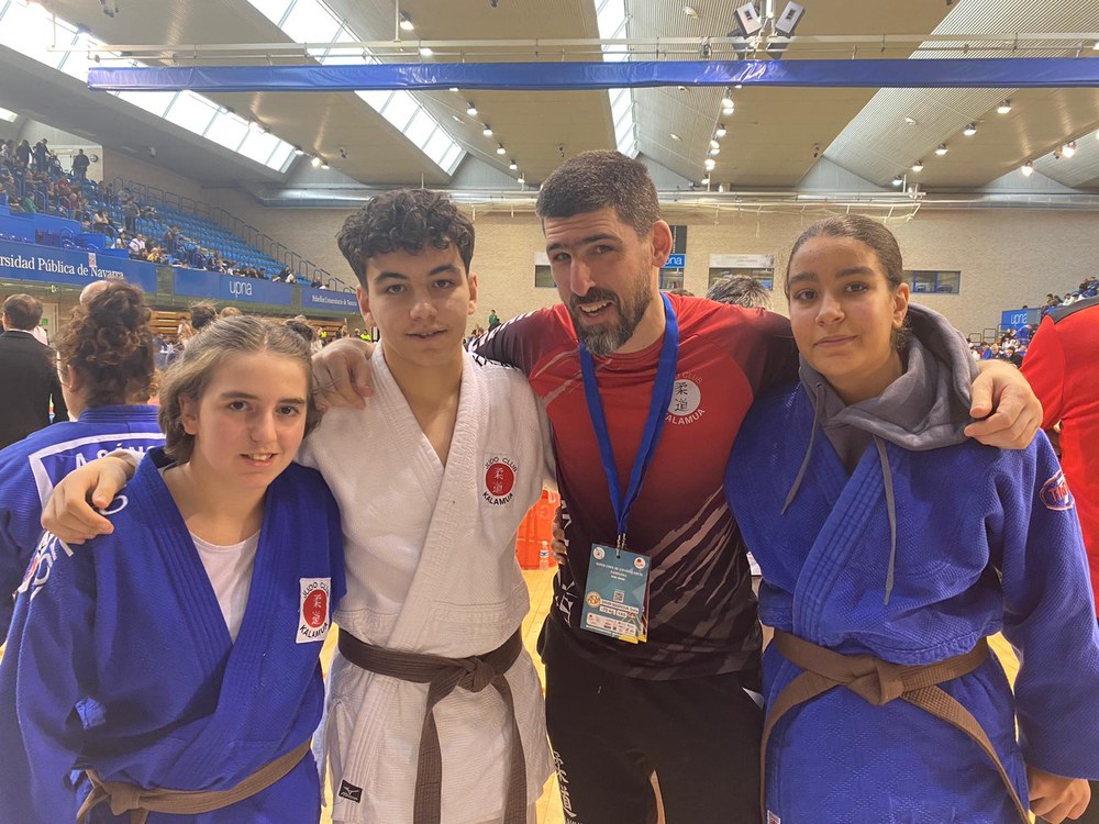 Kalamua Judo taldeko kadeteek bigarren fasetik pasa ezinda jarraitzen dute