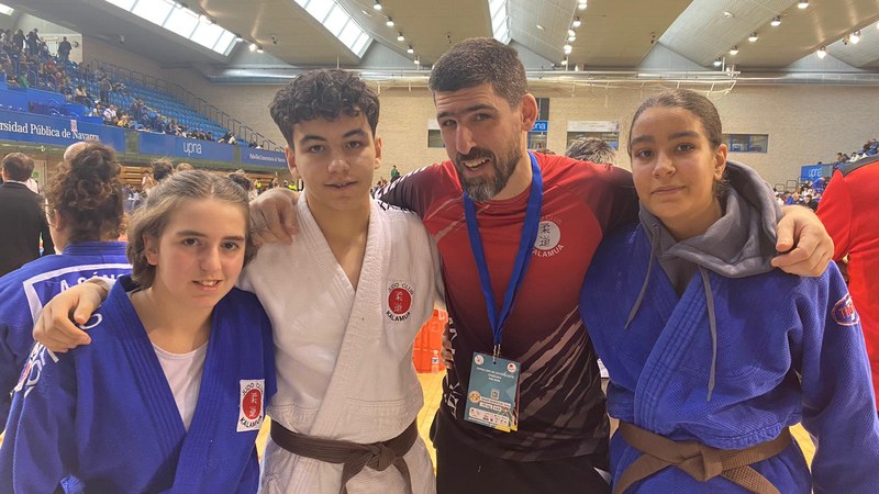 Kalamua Judo taldeko kadeteek bigarren fasetik pasa ezinda jarraitzen dute