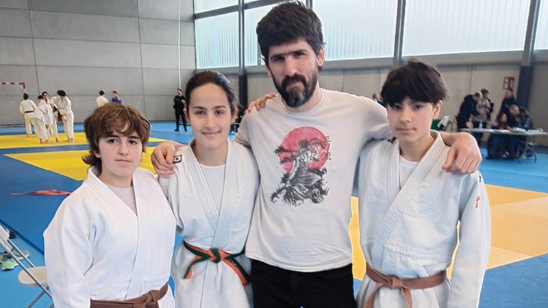 Kalamuako lau judoka Gipuzkoako infantil mailako txapelketan
