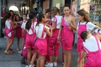 Kaleak hartu dituzte kuadrillek, Ustekaberen doinuekin Kaleak hartu dituzte kuadrillek, Ustekaberen doinuekin