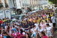Kaleak hartu dituzte kuadrillek, Ustekaberen doinuekin Kaleak hartu dituzte kuadrillek, Ustekaberen doinuekin