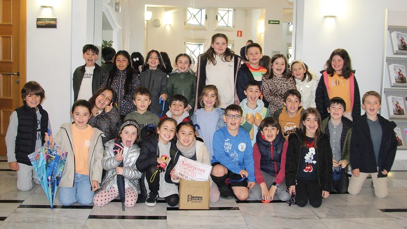 Kalean da Txikitto! aldizkaria, Ipurterre Ipuin Lehiaketako irabazleen ipuinekin