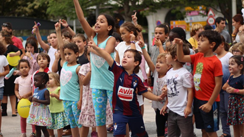 Kalean eta giro ezin hobean ospatu zen Berbetan Jaia