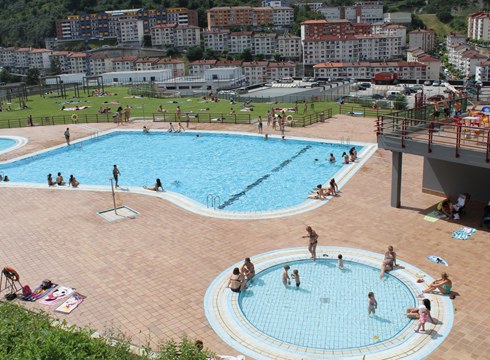 Kanpoko igerilekuak uztailaren 1ean zabalduko dituzte