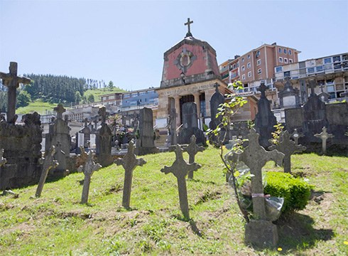 Kanposantuak ordutegi berezian zabalduko ditu ateak datozen egunetan