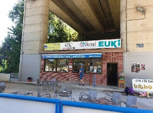 Kantabriako Etxeak enkantera aterako du Ipuruako bolatokiaren kudeaketa