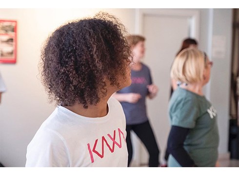 KAXAk online klaseak doan emango ditu musutruk