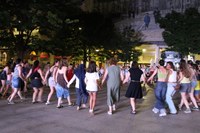 Kezka Dantza Taldeak soka dantza egin zuen sanjuanetako omenduekin