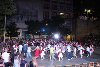 Kezka Dantza Taldeak soka dantza egin zuen sanjuanetako omenduekin