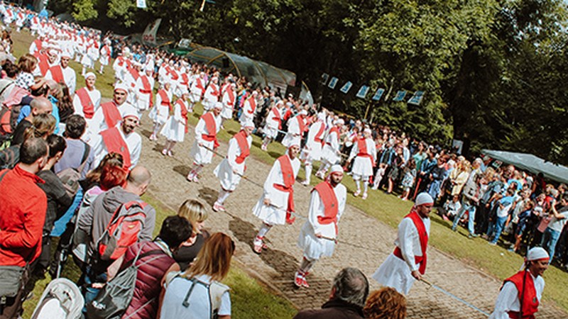 Kezkak Kofradia Egunean egingo du dantza, hilaren 12an