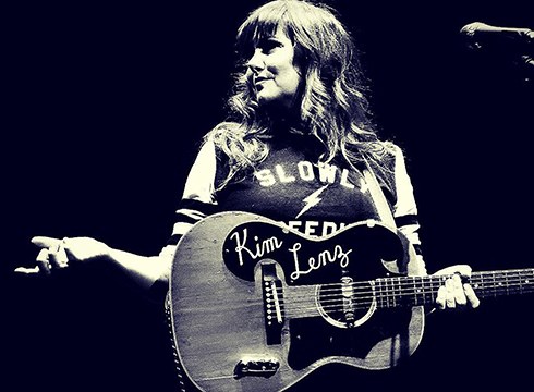 Kim Lenz Band-ek joko du domekan Portalea musika-klubean