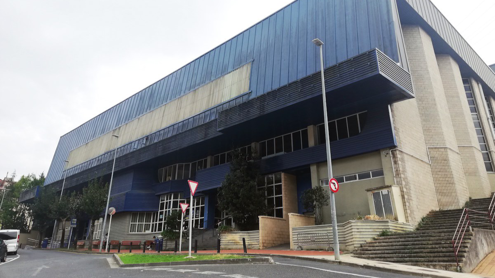 Kirol-instalazioak modernizatzeko eta hobetzeko plana abiarazi du Eibarko Udalak