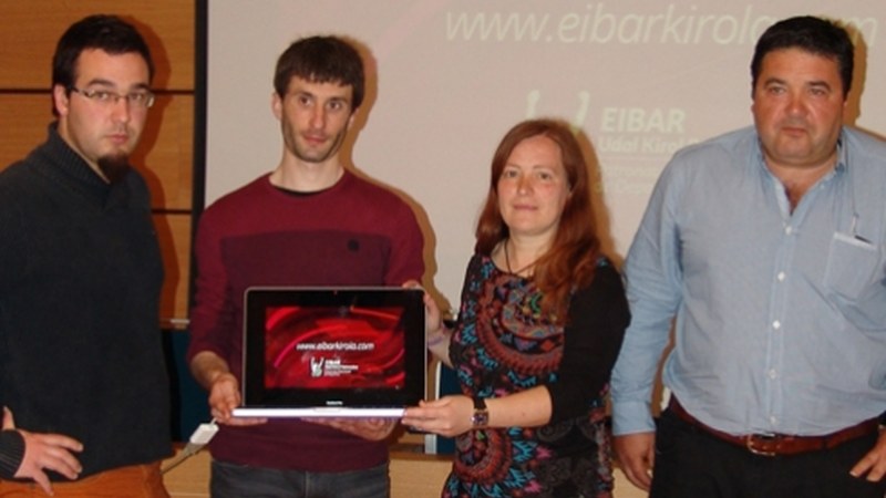 Kirol Patronatuak www.eibarkirola.com webgune berria aurkeztu du