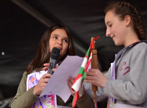 Klika-klika ailegatu da txikien Korrika