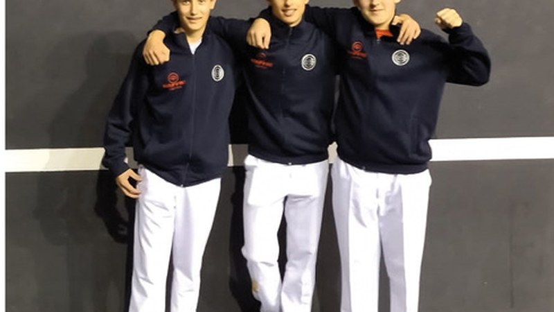 Klub Deportiboko pilotariek gaur 19:00etan eta bihar 11:00etan jokatuko dute Astelena frontoian