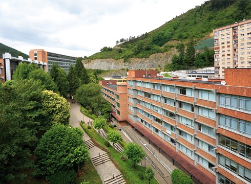 Kokapen berria izango du Eibarko Hizkuntza Eskolak