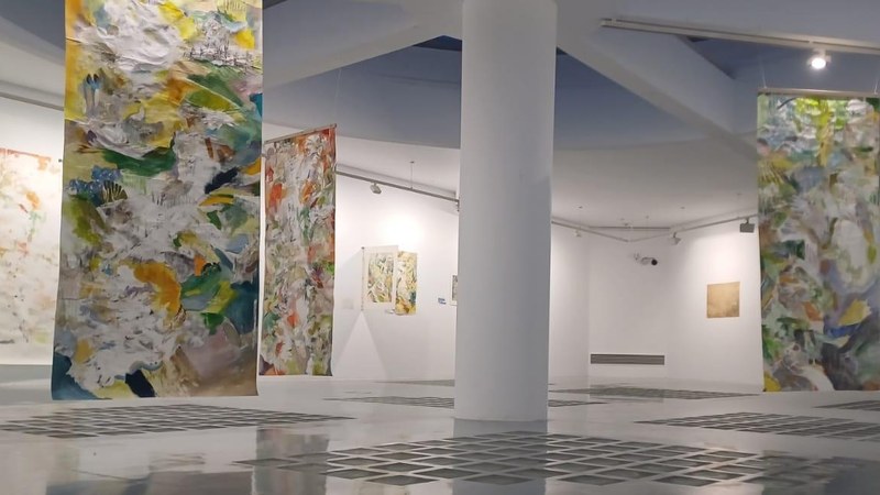 ‘Kokapena denbora errealean’ erakusketa zabaldu dute Portalean