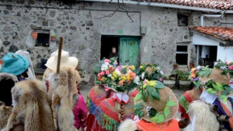 Koko-dantzak Otaola-Kiñarraga auzoetara bisitan joango dira bihar