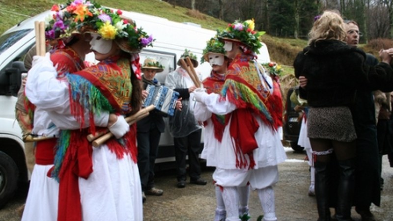 Koko-dantzetarako lehen entsegu irekia bihar egingo da